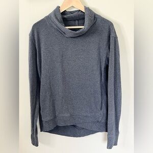 Lululemon Gray Pullover Sweatshirt Size 8